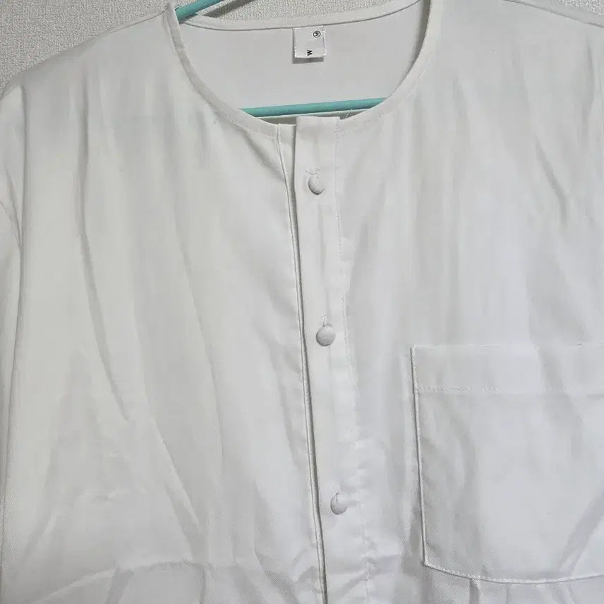 [BUNJANG] Oversized White Long Sleeve Henley Shirt / 오버핏 화이트 헨리넥 긴팔 셔츠