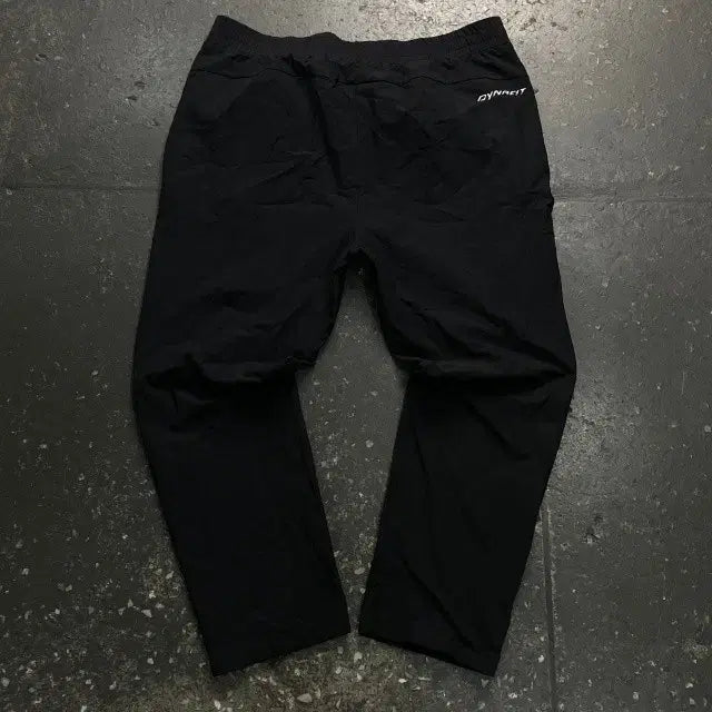 [BUNJANG] Dynafit Black Training Pants / 다이나핏 블랙 트레이닝 바지36