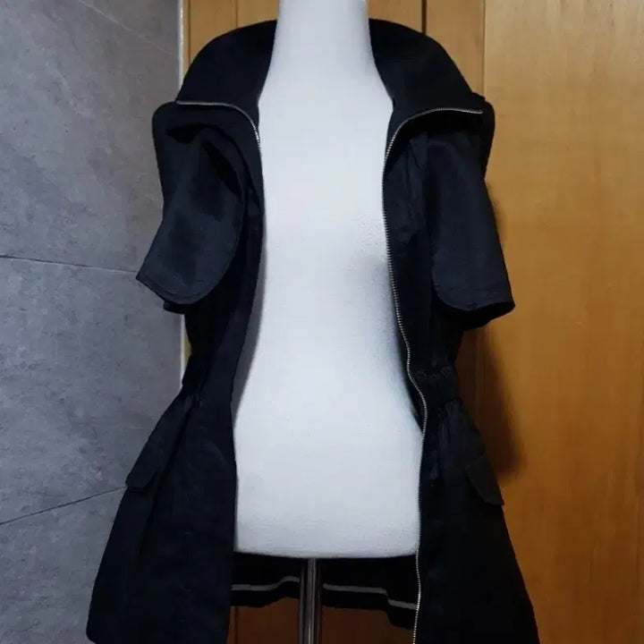 [BUNJANG] Geumzzi Linen Belted Trench Vest / 금찌 린넨 벨티드 트렌치 베스트(택유/새제품)