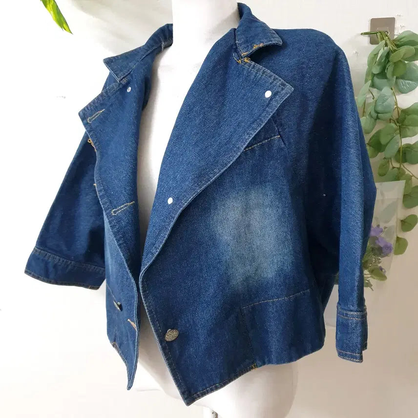 [BUNJANG] Denim Crop Jacket (Free Size, Fits 55-99) / 새상품 55~99 힘있는 크롭청자켓 데님자켓