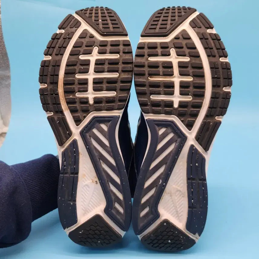 [BUNJANG] Nike Dart 12 Sneakers / 나이키 다트 12 운동화 255