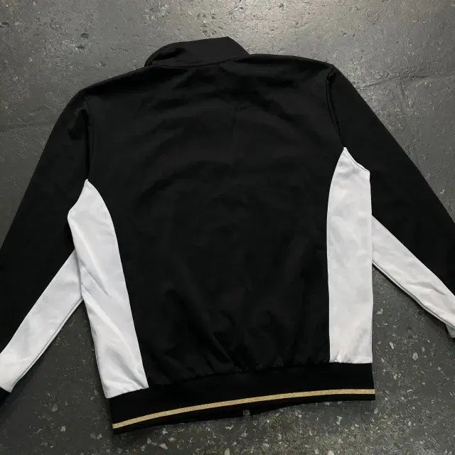 [BUNJANG] Adidas Black, White, Gold Zip-Up Jacket Size 100 / 아디다스 검흰금 집업100