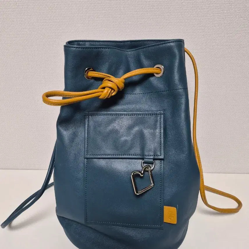 [BUNJANG] Lucky Chouette Second Brand Leather Backpack / 럭키슈에뜨 세컨브랜드 가죽백팩 상태좋음