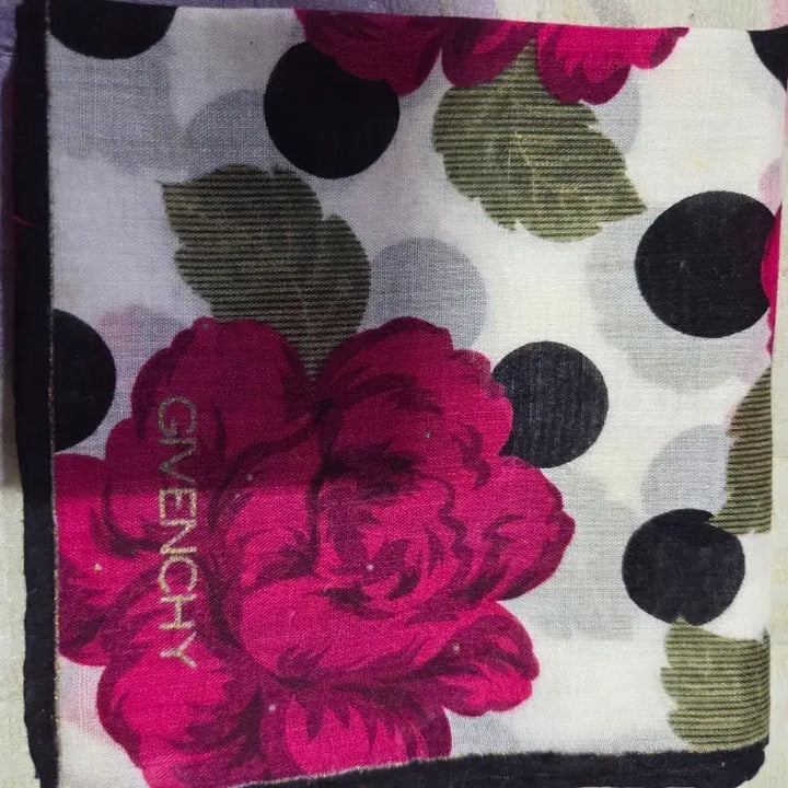 [BUNJANG] Givenchy Flower Dot Silk Scarf / 지방시 플라워 도트 스카프 손수건