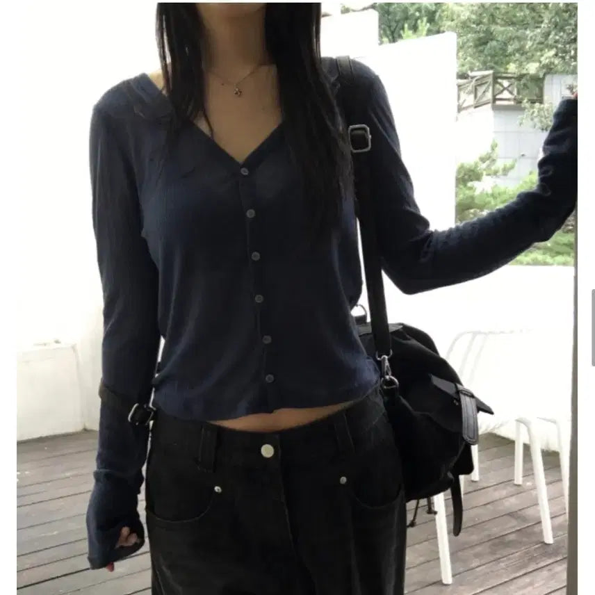 [BUNJANG] ee New Tencel Cardigan Navy / 이즈이즈 [ee] New Tencel Cardigan 네이비