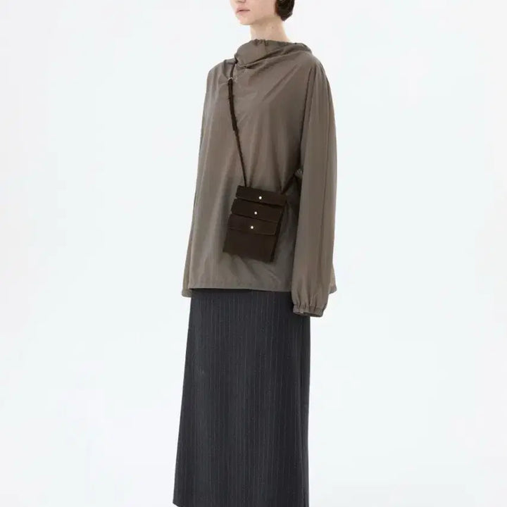 [BUNJANG] Amomento Trio Pocket Bag Dark Brown / 아모멘토 트리오 포켓 백 다크브라운