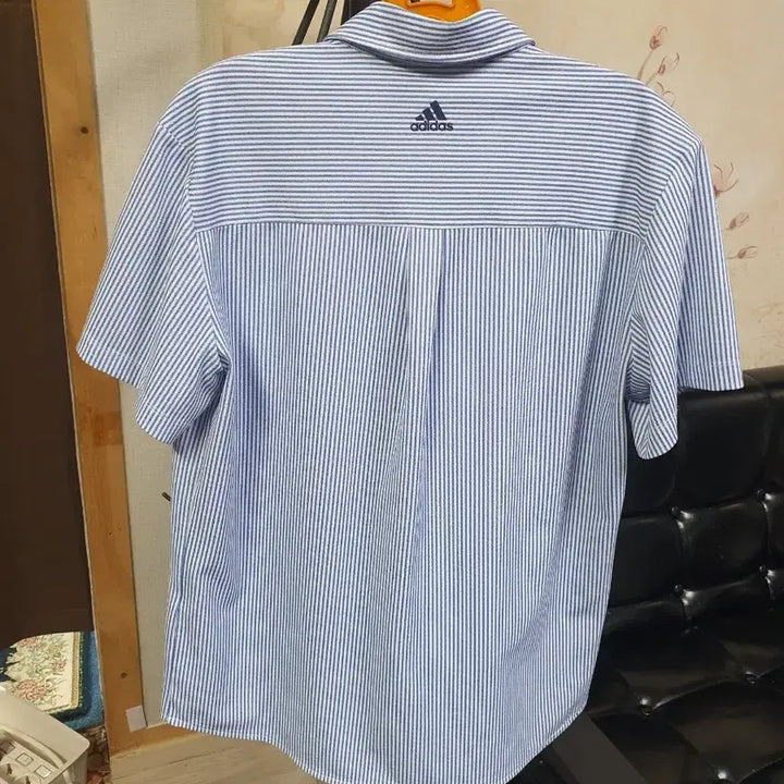 [BUNJANG] Adidas Stripe Performance T-Shirt / 아디다스 스트라이프  기능성 반팔 셔츠