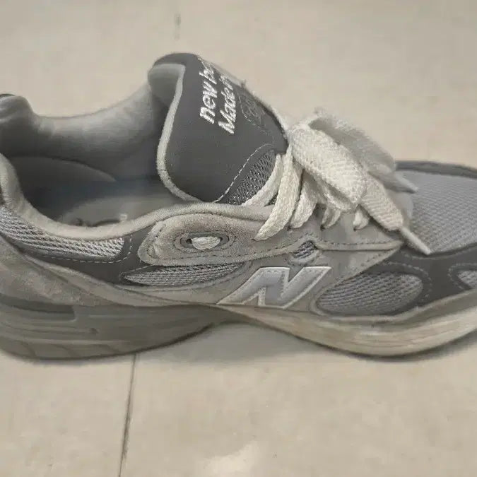 [BUNJANG] New Balance 993 Grey Sneakers / 뉴발란스993 그레이 250사이즈