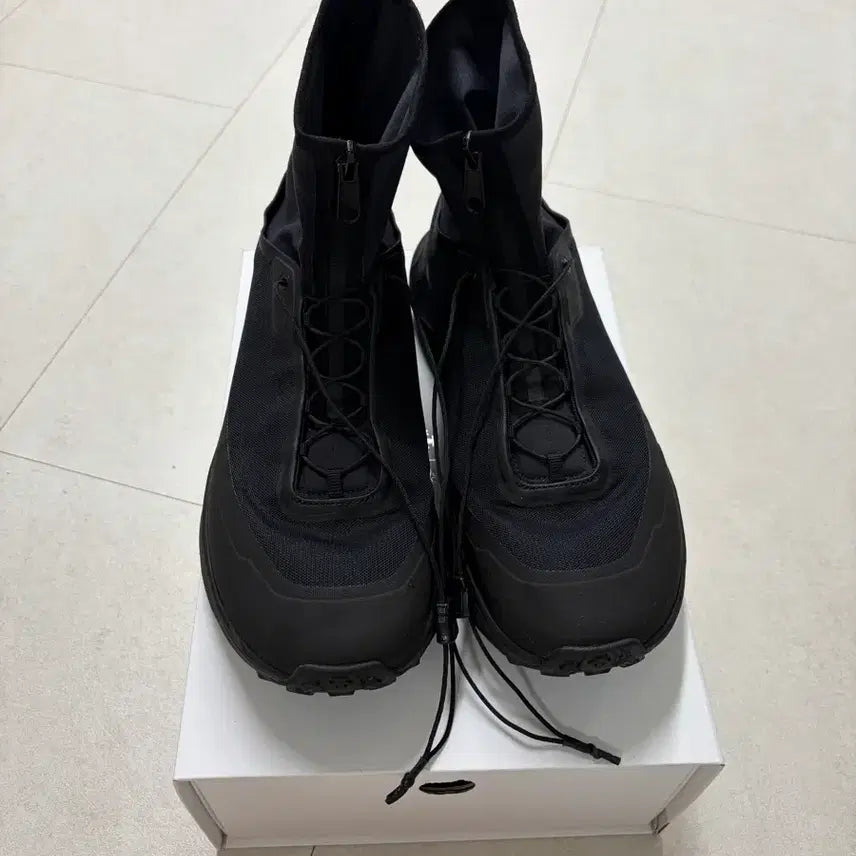 [BUNJANG] Descente Shift Trail Shoes Black / [280] 유스 데상트 시프트 트레일 블랙