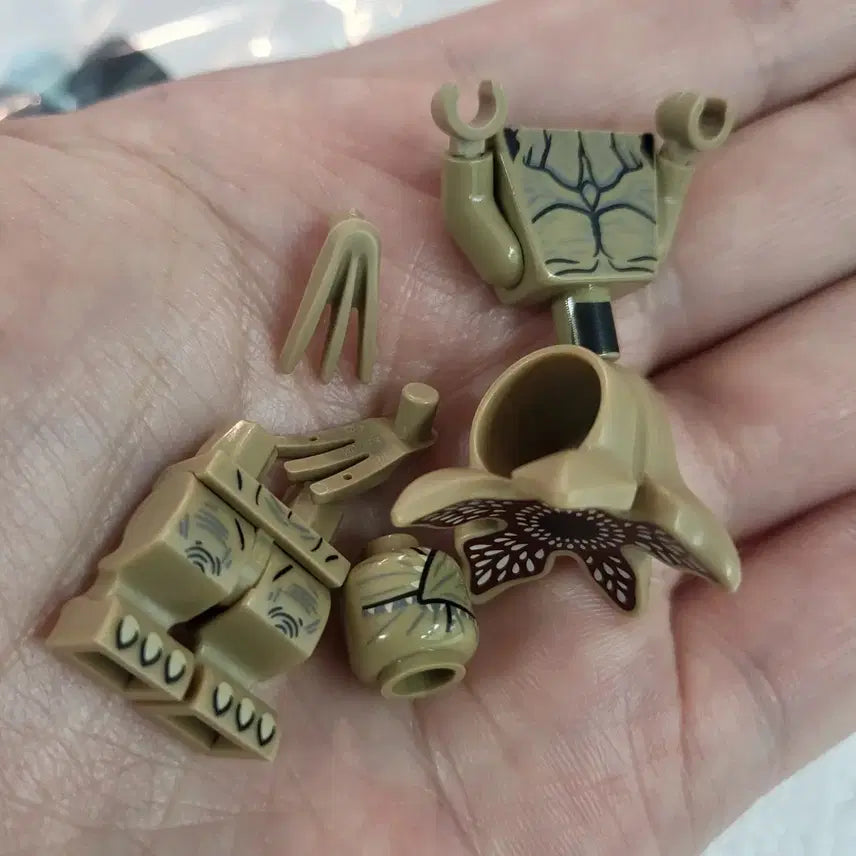 [BUNJANG] LEGO Stranger Things Demogorgon (Unused) / 레고 기묘한이야기 데모고르곤 미사용 팝니다