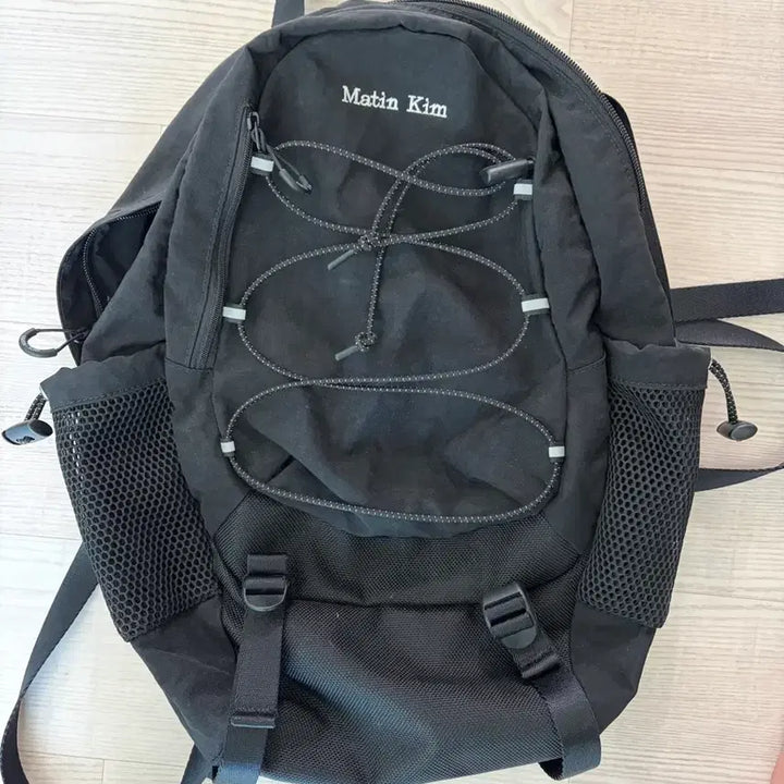 [BUNJANG] Matinkim String Utility Backpack Black / 마뗑킴 스트링 유틸리티 백팩 블랙