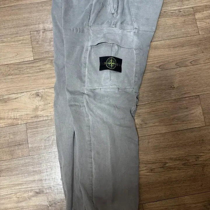 [BUNJANG] Stone Island Cargo Jogger Pants Grey / 스톤아일랜드 카고 조거 팬츠 그레이