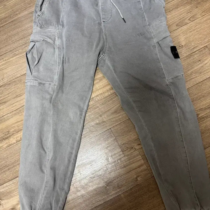 [BUNJANG] Stone Island Cargo Jogger Pants Grey / 스톤아일랜드 카고 조거 팬츠 그레이