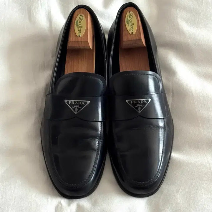 [BUNJANG] Prada Brushed Leather Loafers / 프라다 브러쉬드 레더 로퍼