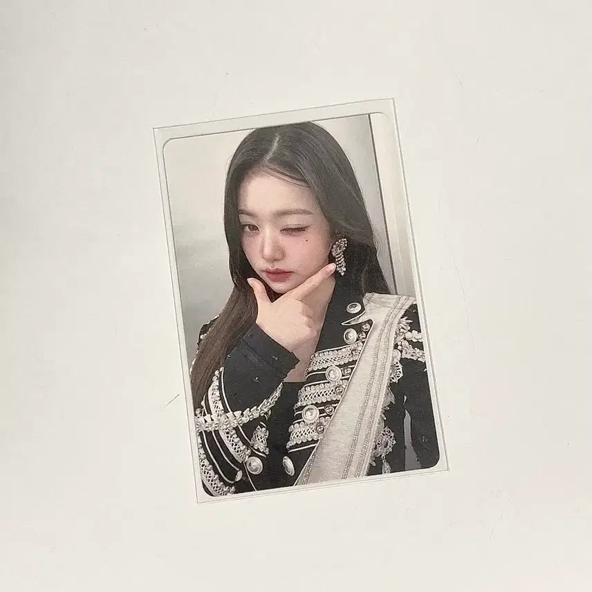 [BUNJANG] IVE Rei "Be Alright" Japan Photocards (Includes Extra Gifts) / 아이브 일본 Be Alright 장원영 포카(폭덤