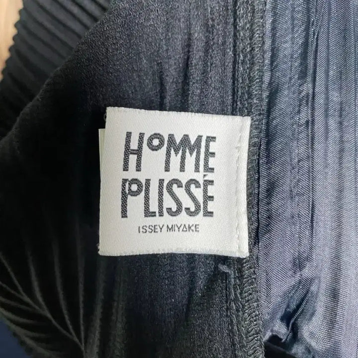 [BUNJANG] Homme Plissé ISSEY MIYAKE JF150 Straight Fit Pants Black Size 1 / 옴므플리세 JF150 팬츠 블랙 1사이즈