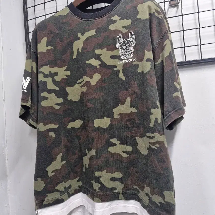 [BUNJANG] Life Work Camo Layered Short Sleeve T-Shirt 100L / 100L 라이프워크 카모 레이어드 반팔 티셔츠