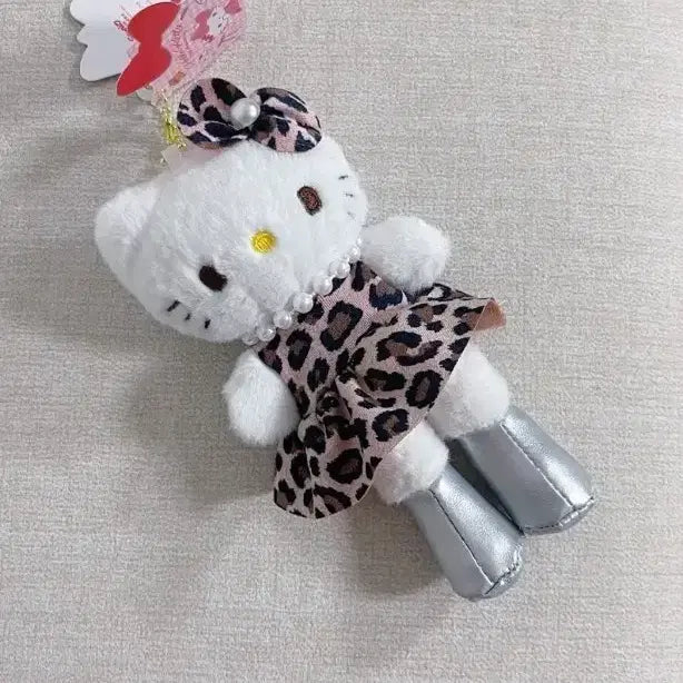 [BUNJANG] Hello Kitty Leopard Print Doll Keychain / 헬로키티 호피 무늬 인형 키링