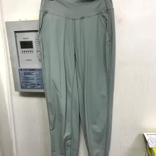 [BUNJANG] Andar Pants / 안다르 바지