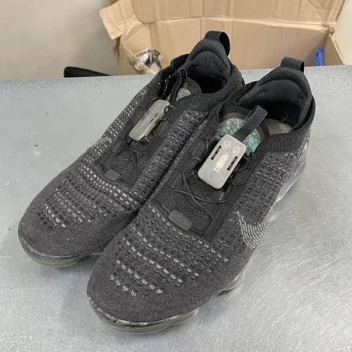 [BUNJANG] Nike Air VaporMax 2020 Flyknit Black / 나이키 에어 베이퍼맥스 2020 플라이니트 블랙 270