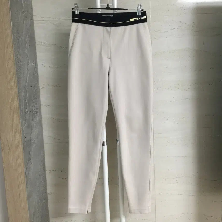 [BUNJANG] OBZEE Banding Slacks Pants Size 61 / OBZEE 오브제 밴딩 슬랙스 팬츠 61