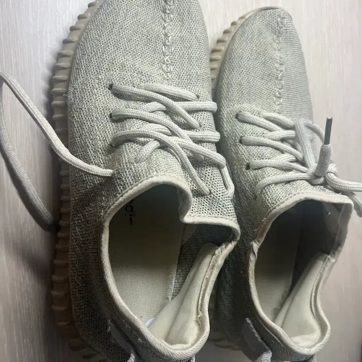 [BUNJANG] Adidas Yeezy Boost Tan 350 (Size 280) / 아디다스 이지부스트 탄 350 280