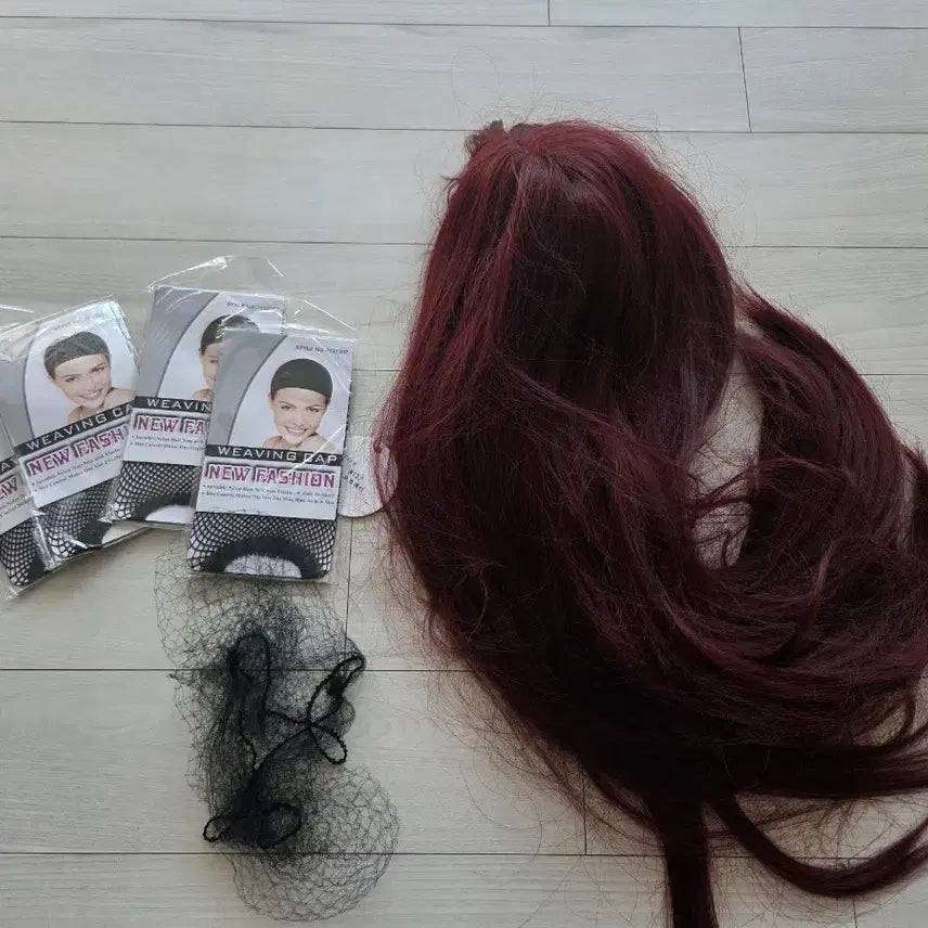 [BUNJANG] Wine Red Long Hair Wig &amp; Wig Cap Set / 와인색 긴머리 가발 &amp; 가발망 세트