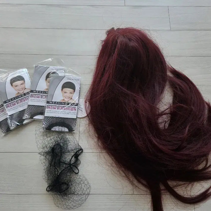 [BUNJANG] Wine Red Long Hair Wig &amp; Wig Cap Set / 와인색 긴머리 가발 &amp; 가발망 세트