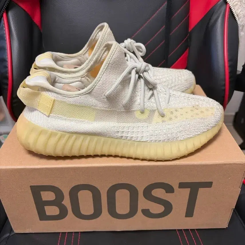 [BUNJANG] Adidas Yeezy Boost Lite / 아디다스 이지부스트 라이트 275