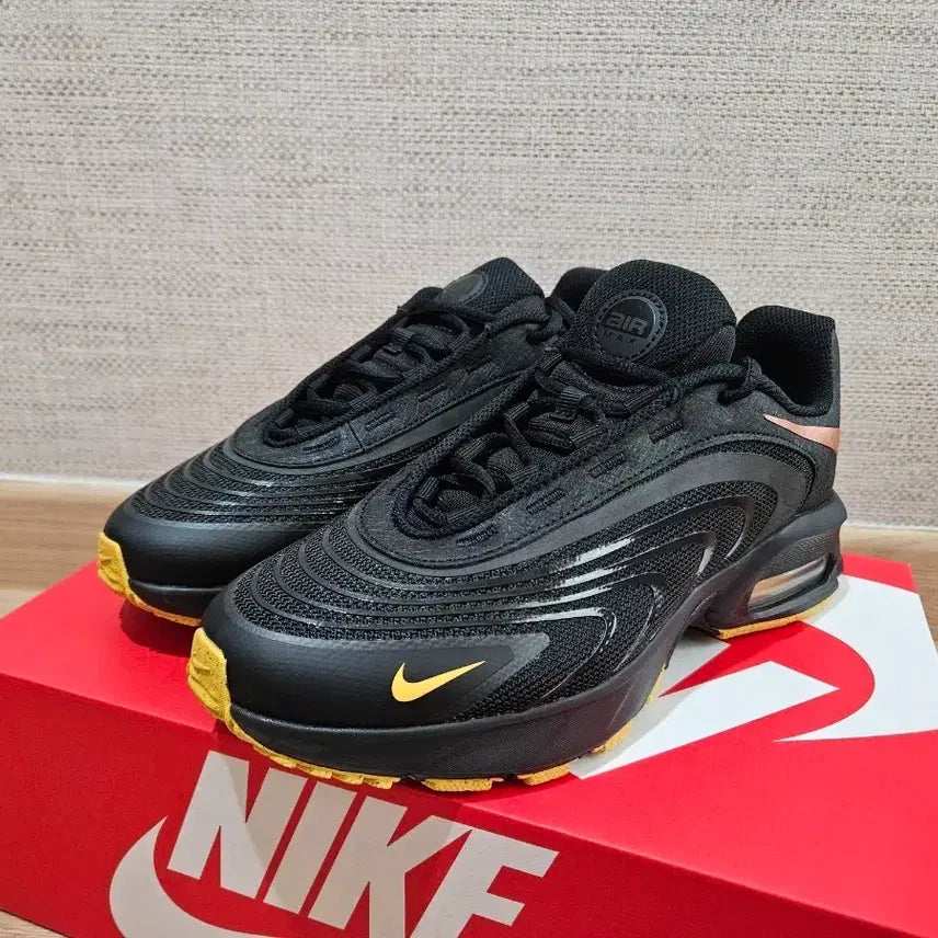 [BUNJANG] Nike Air Max Fire Black Sneakers (265mm) / 나이키 에어맥스 파이어 새상품(265)