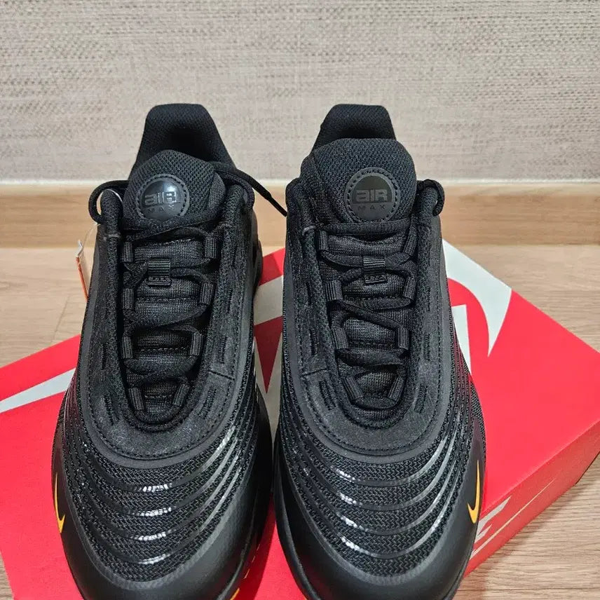 [BUNJANG] Nike Air Max Fire Black Sneakers (265mm) / 나이키 에어맥스 파이어 새상품(265)