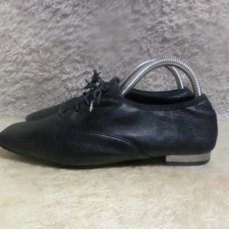 [BUNJANG] Sera Leather Loafers - Used / 후루룩구제2 245 세라 구두 로퍼 플랫슈즈 중고 신발 260509