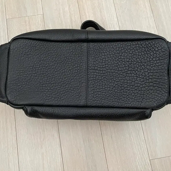 [BUNJANG] Haig Tria Bag Black / 헤이그 트리아 백
