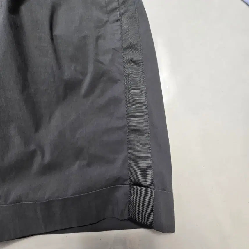 [BUNJANG] T.I FOR MEN Banding Half Pants Grey 86 / 1860 T.I FOR MEN 밴딩 하프팬츠 그레이 86 남성 반바지