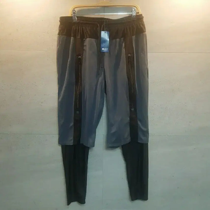 [BUNJANG] 2 in 1 Training Pants XL / 2 in 1 트레이닝 팬츠. 미착.