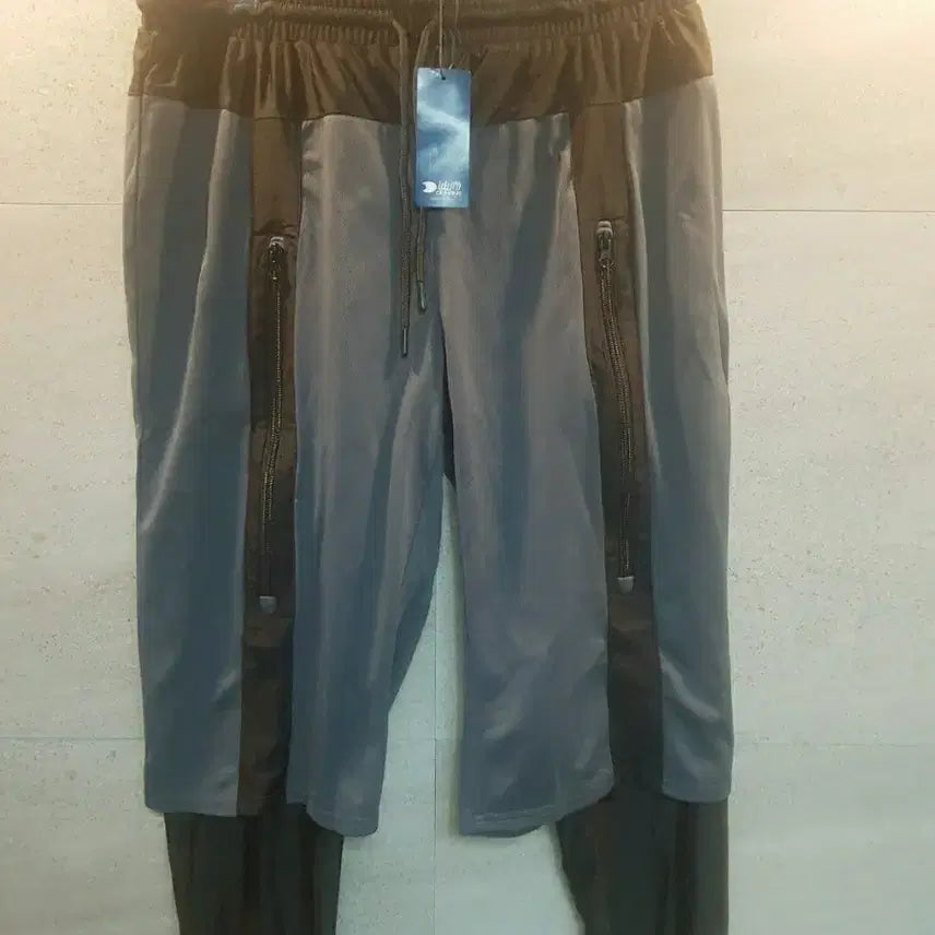 [BUNJANG] 2 in 1 Training Pants XL / 2 in 1 트레이닝 팬츠. 미착.