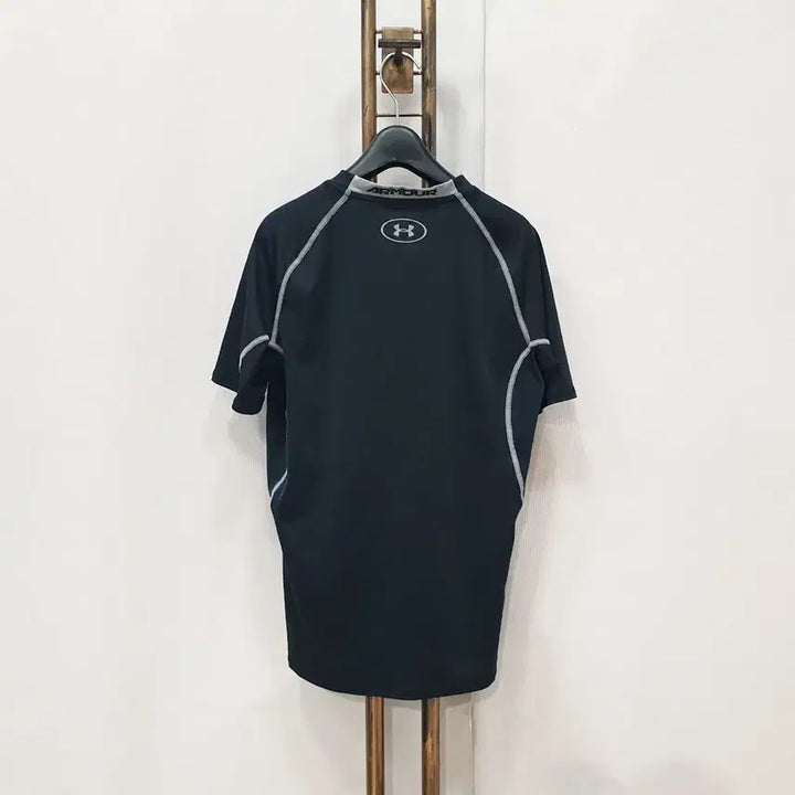 [SOLD OUT] (JJ30113)언더아머 UA 히트기어 아머 컴프레션 티셔츠 100