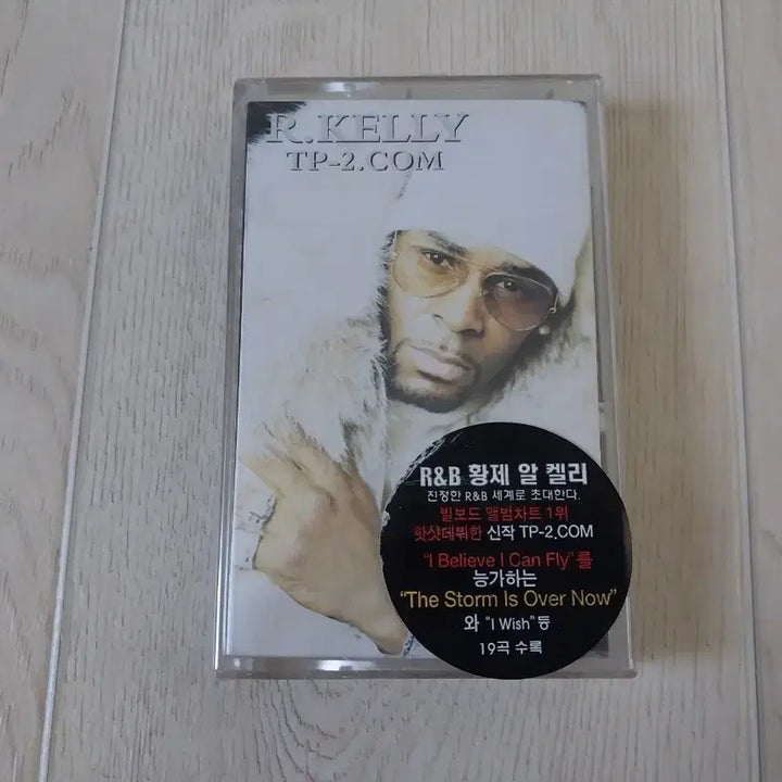 [BUNJANG] R. Kelly TP-2.COM Cassette Tape (Sealed) / 알켈리 TP-2.COM 미개봉 카세트 테이프