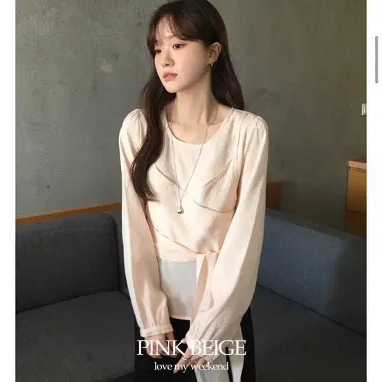 [BUNJANG] Mariround Wrap Blouse Pink Beige / 메리어라운드 랩 블라우스