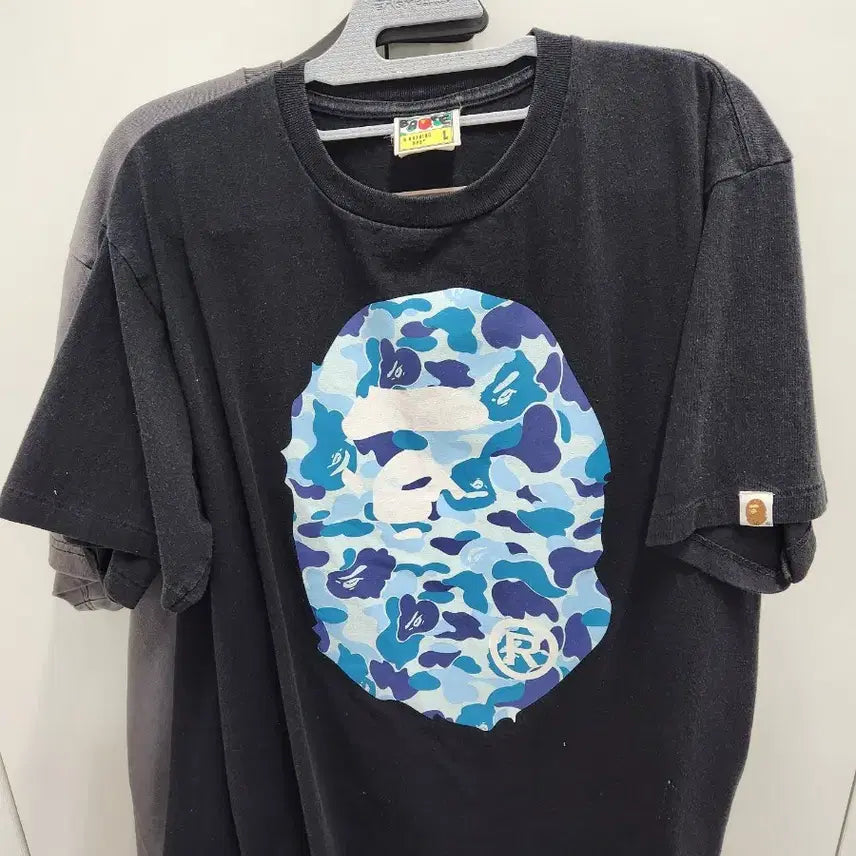 [BUNJANG] BAPE T-Shirt Bundle Set (Size L) / 베이프 반팔티 3장 가격입니다
