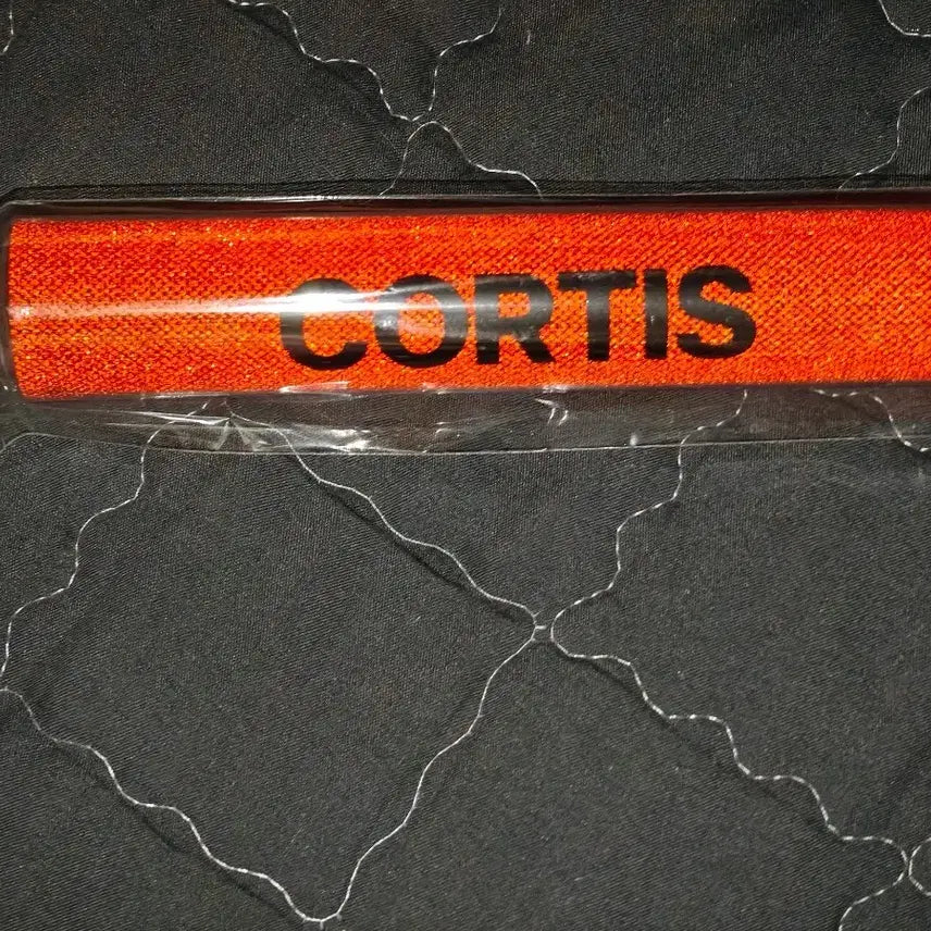 [SOLD OUT] 코르티스 cortis 레드레드 임시 응원봉 미개봉