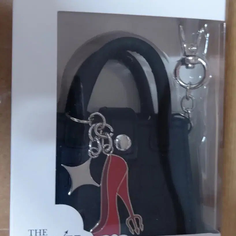[BUNJANG] The Devil Wears Prada 2 Lotte Cinema Keyring / 직거래) 악마는 프라다를 입는다 2 롯데시네마 키링