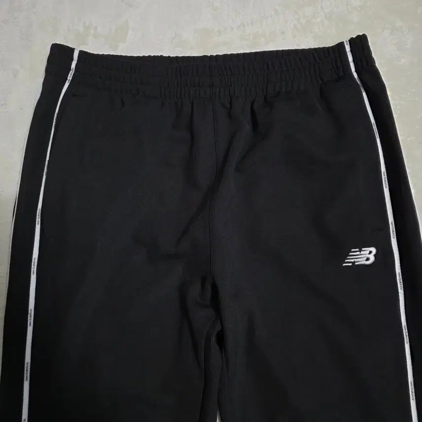 [BUNJANG] New Balance Training Track Pants Spring/Summer / (L)뉴발란스 트레이닝 트랙 팬츠 봄여름