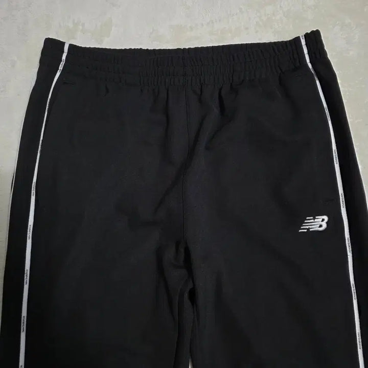 [BUNJANG] New Balance Training Track Pants Spring/Summer / (L)뉴발란스 트레이닝 트랙 팬츠 봄여름