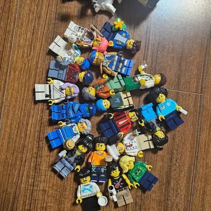 [BUNJANG] LEGO Ninjago Minifigure Bundle Set (18 pcs) / (급처)레고 닌자고 미니피겨 18개 일괄