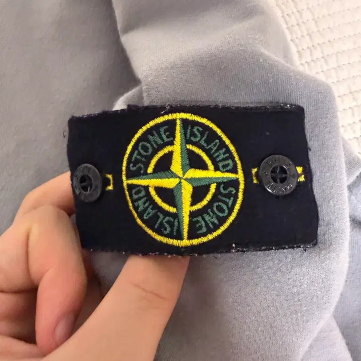 [BUNJANG] Stone Island Sweatshirt / [23FW] 스톤아일랜드 맨투맨