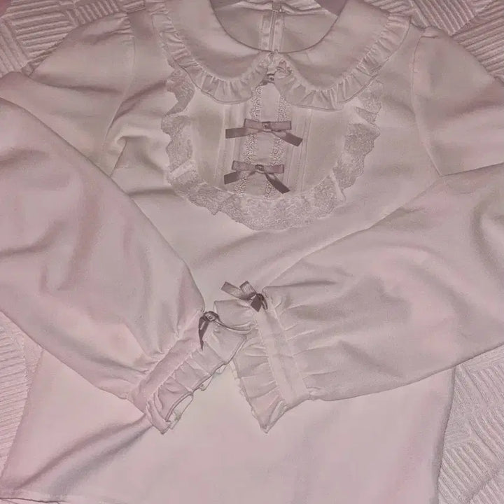 [SOLD OUT] 디어마이러브 리본 블라우스 리즈리사마즈시허니로지타노에미피움양산형지뢰계