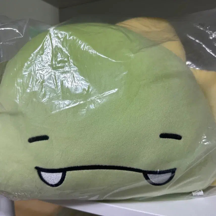 [BUNJANG] Pixelly Dinosaur Cushion / 픽셀리 공룡 쿠션 미개봉