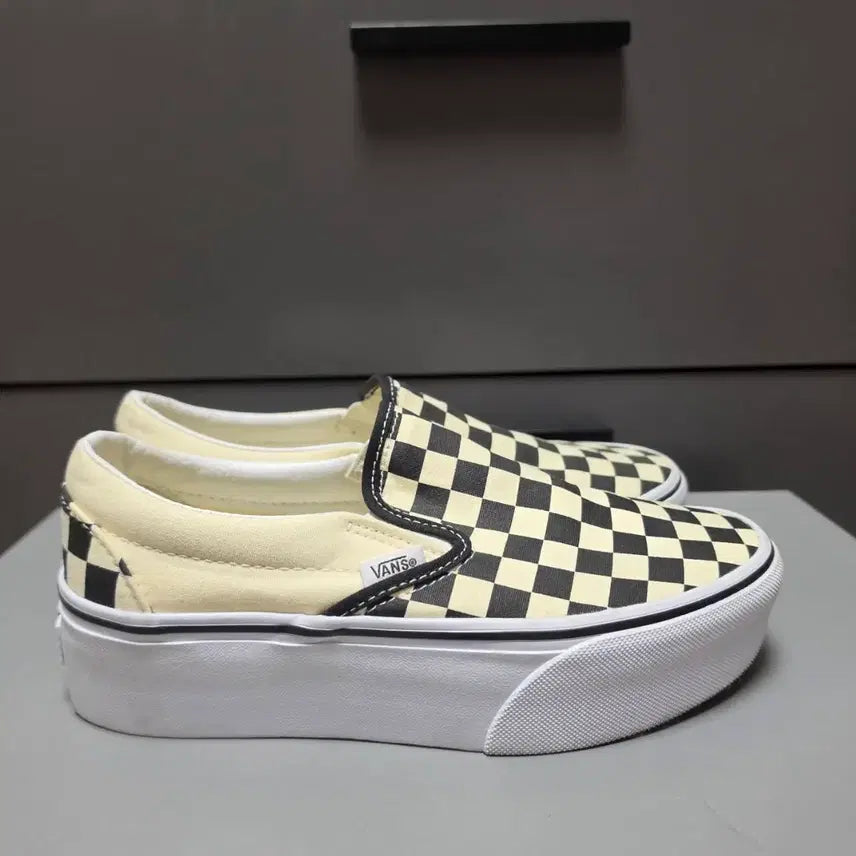 [BUNJANG] Vans Checkerboard Slip-On Platform Shoes (235) / 235반스 체커보드 슬립온 플랫폼 -916