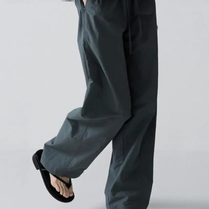 [BUNJANG] Facade Pattern Tapered Banding Pants Forest XS / 파사드패턴 테이퍼드 밴딩 팬츠 포레스트 XS